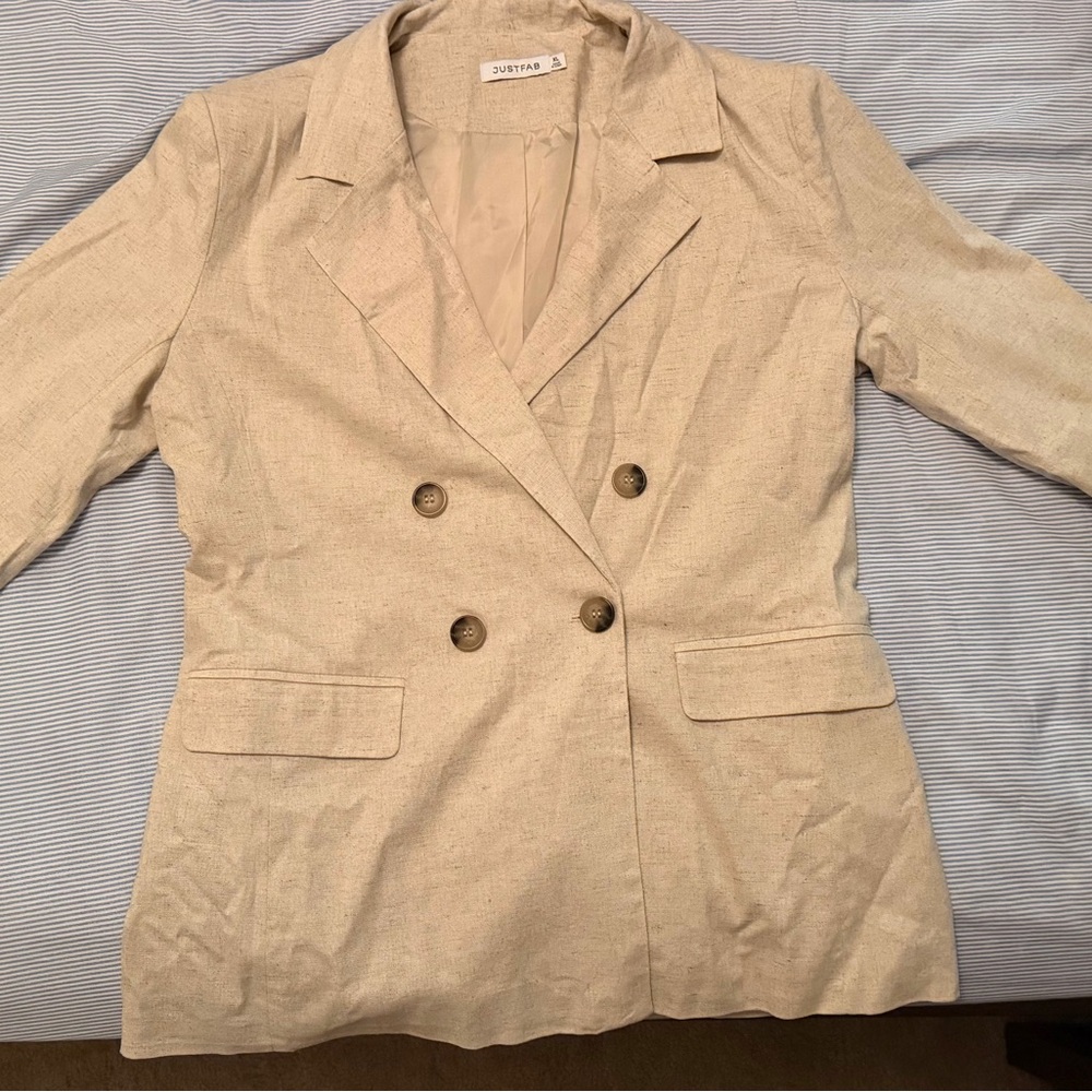 JustFab Double-Breasted Cream Blazer